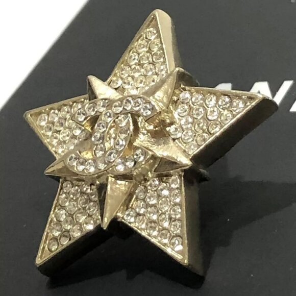 CHANEL CC Logo Double Star Rhinestone Brooch Gold Tone Pin A17C Auth w/Box D-j11 - Picture 4 of 16